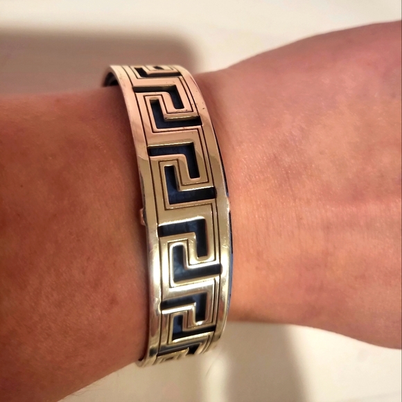 Brighton cusp blue & black under leather is Blue on 1& black on other changes - Picture 2 of 16